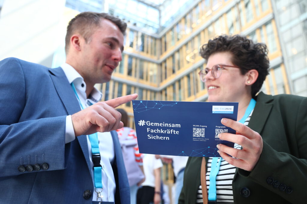 Weit über 1.000 Gäste nahmen am 15. Mai in Berlin am „IHK-Tag 2024“ teil. Im Mittelpunkt stand das Thema „#GemeinsamFachkräfteSichern“.